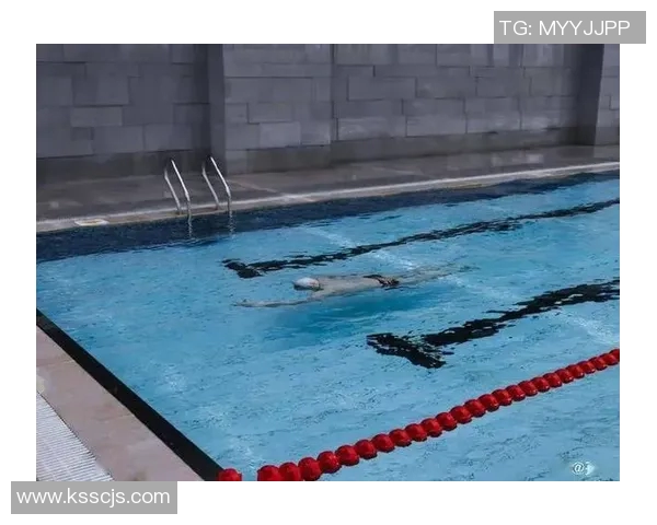 泳池明星闪耀赛场背后那些不为人知的奋斗与坚持